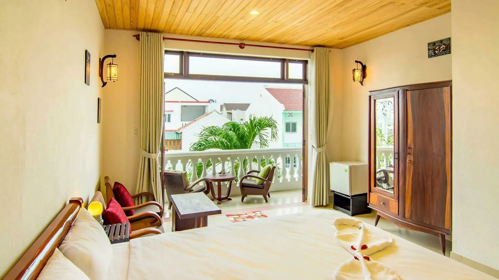 An Bang Seasnail Homestay Hoi An Vietnam